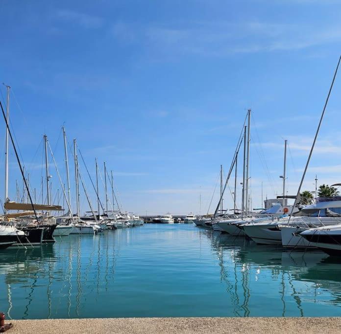Studio Saint-Laurent-Du-Var Bord De Mer Bagian luar foto